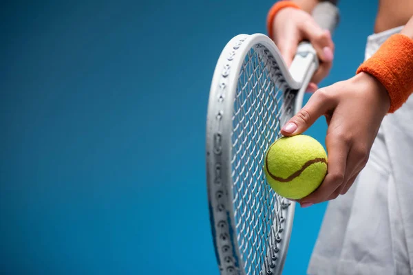 Jucătoarea română de tenis Jaqueline Cristian s-a calificat în turul al doilea al prestigiosului turneu de la Queen’s / depositphotos