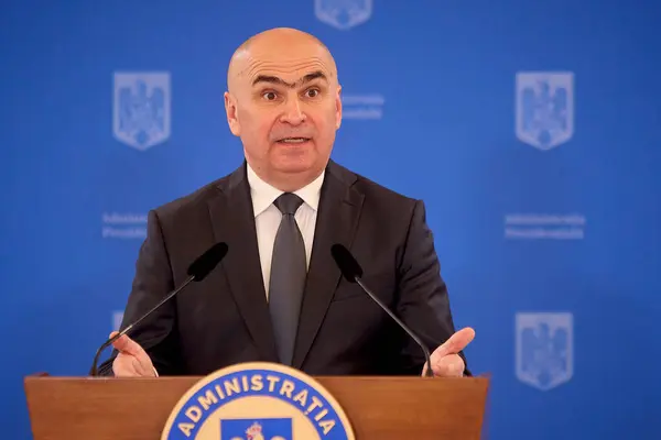 Liberalii refuză să susțină Guvernul Veștea: PNL amenință cu excluderea parlamentarilor care încalcă decizia partidului/depositphotos