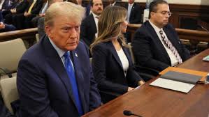 Curtea Supremă a SUA a respins apelul lui Donald Trump în dosarul privind agresiunea sexuală. Reacția președintelui / depositphotos