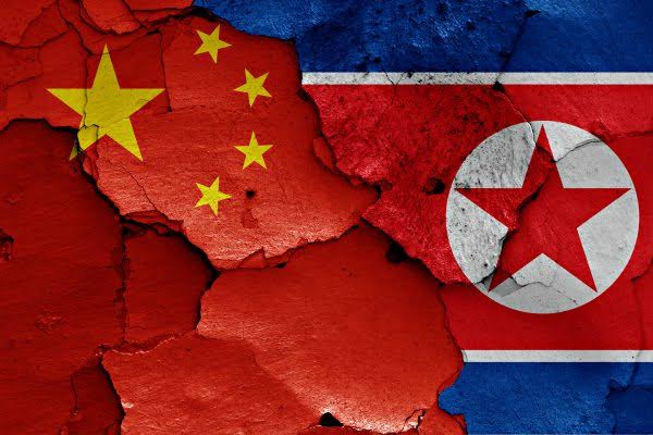 Miliarde din umbră și dependență totală de Beijing: cum supraviețuiește economia unică a Coreei de Nord / depositphotos