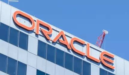 Oracle a concediat 21.000 de angajați — 13% din personal — pentru implementarea IA / depositphotos
