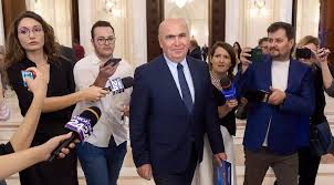 Exemplu de urmat: Ilie Bolojan a demonstrat la Hațeg cum pot fi cheltuiți eficient banii din PNRR / depositphotos