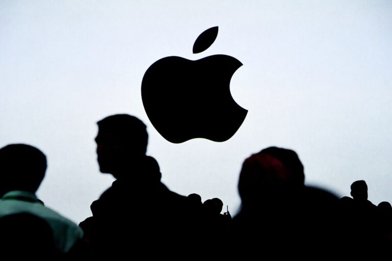 Apple a dat în judecată OpenAI: ruptura dintre foștii parteneri și acuzații grave / depositphotos