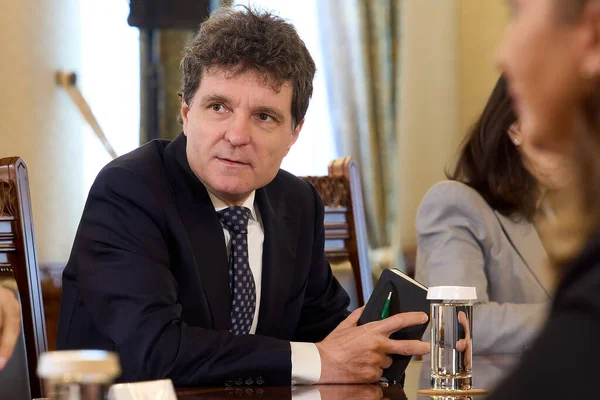 România condamnă atacurile cibernetice ale Rusiei: Nicușor Dan avertizează asupra amenințărilor la adresa UE și NATO/ depositphotos