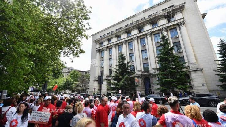 Sanitas anunță grevă generală în sistemul de sănătate începând cu 28 iulie: ce revendicări au sindicatele / depositphotos
