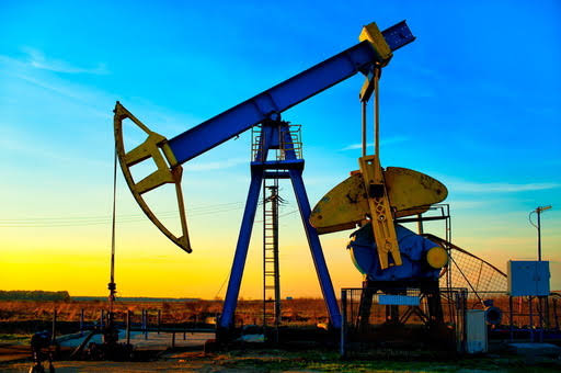 Lațul energetic: Tramp și Senatul SUA au convenit asupra unei legi dure împotriva cumpărătorilor de petrol rusesc / depositphotos