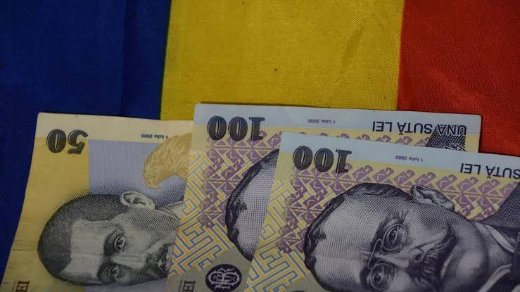 Alarma financiară a Bucureștiului: ce înseamnă pentru România o posibilă reducere a ratingului de credit la nivelul „junk” / depositphotos