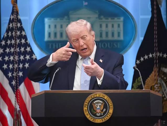 Donald Trump trimite trupe suplimentare în Orientul Mijlociu. Iranul amenință cu o „ofensivă totală fără frontiere sigure” / depositphotos