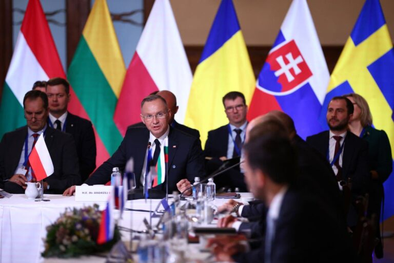 NATO a emis o declarație fermă după incidentele aeriene din România și Polonia: Rusia demonstrează o toleranță crescută la risc / depositphotos