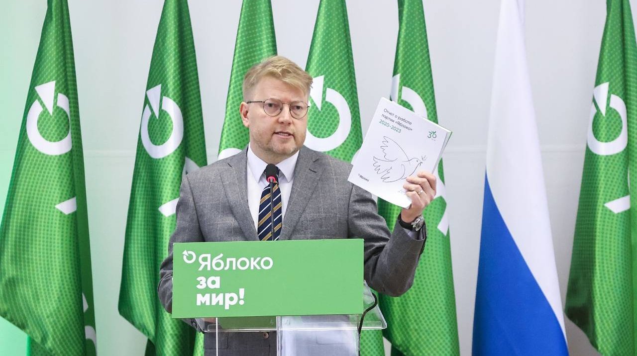 Ipocrizia lui Putin, demascată de un lider politic din Rusia: Partidul Kremlinului a primit donații din „țări neprietenoase”, dar nu este declarat „extremist” / depositphotos