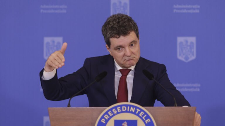 Președintele României a sesizat CCR cu privire la legea privind decarbonizarea sectorului energetic / depositphotos
