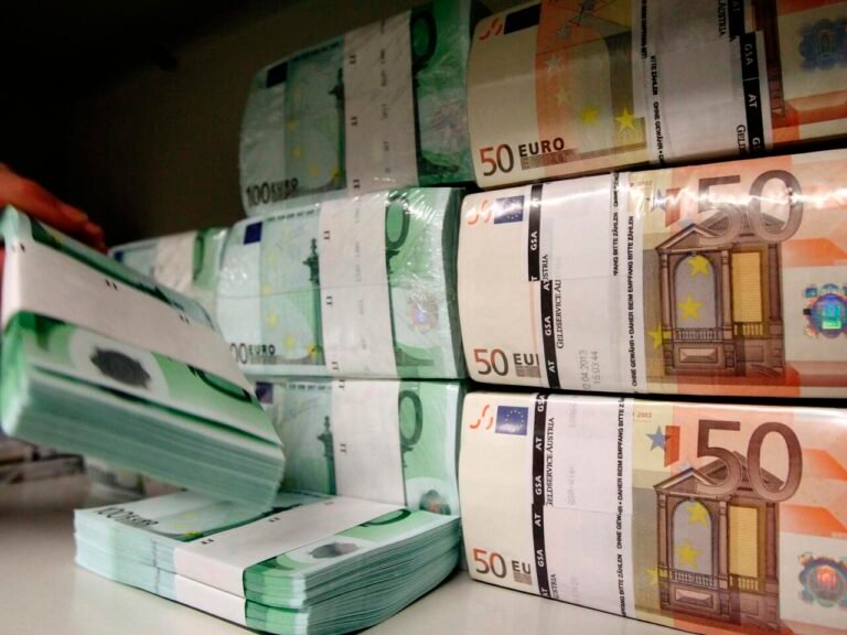 România pierde 770 de milioane de euro din PNRR din cauza crizei politice. Măsurile indică spre PSD / depositphotos