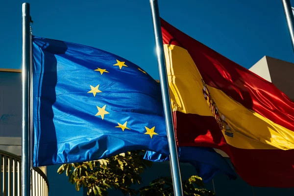 Spania cere ajutorul UE din cauza afluxului de migranți în Ceuta / depositphotos