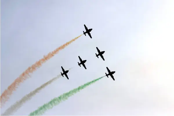 BIAS 2026 la București: spectacolul aviatic va fi deschis de F-16, iar în aer vor evolua aeronave din șase țări / depositphotos