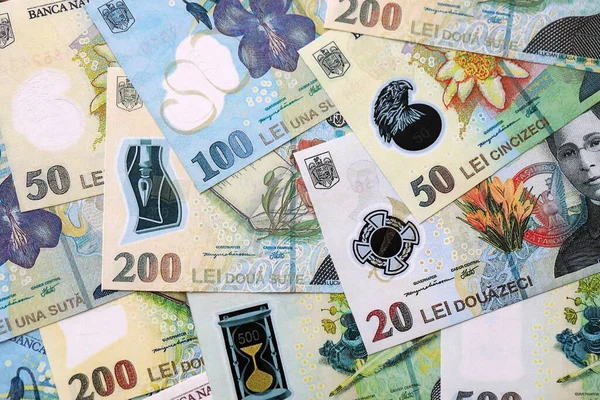 Guvernul României alocă 5,1 milioane de lei pentru dragarea de urgență a Dunării în zona Cernavodă / depositphotos
