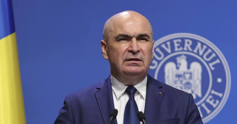 Premierul Bolojan a făcut o declarație după ședința extraordinară de guvern privind situația energetică / depositphotos