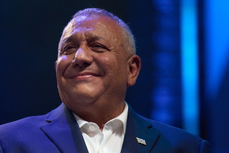 Cine este Gadi Eisenkot - potențialul succesor al lui Benjamin Netanyahu în funcția de prim-ministru al Israelului / depositphotos