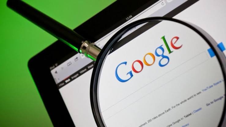 Google schimbă sistemul de căutare pentru europeni: utilizatorilor din UE le va fi mai greu să găsească informații din cauza noilor norme europene / depositphotos