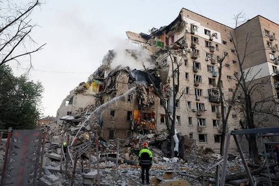 Atac de noapte și explozii la Kiev: Rusia a încălcat imediat armistițiul temporar valabil până pe 8 septembrie / depositphotos