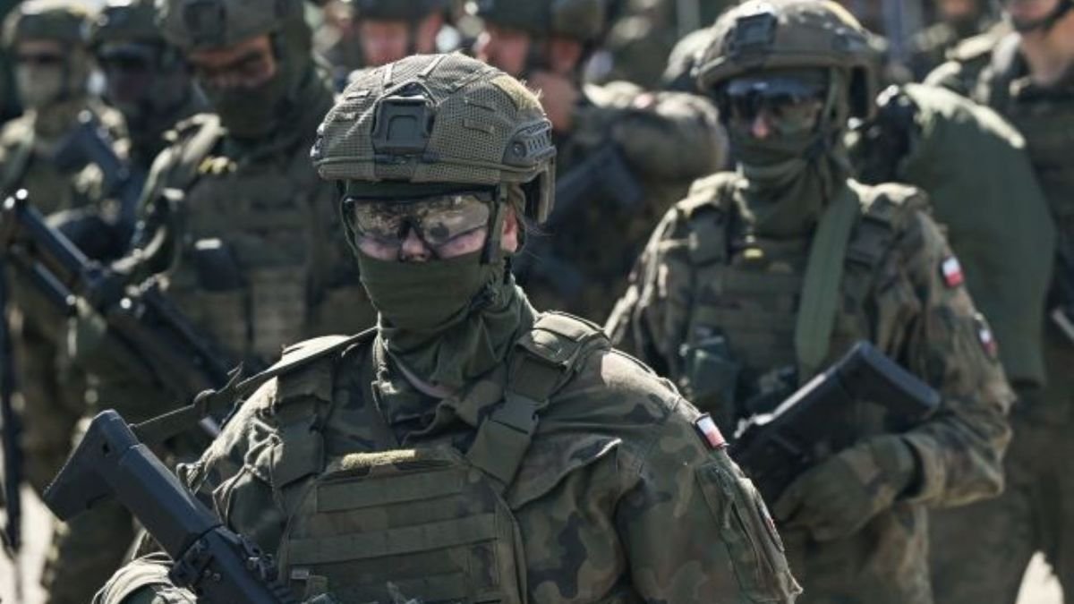 Semnal de alarmă din Scandinavia: Serviciile de informații militare nu exclud riscul unei invazii ruse într-o țară NATO în următoarele luni / depositphotos