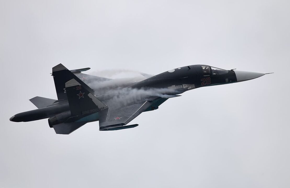 Rusia își intensifică producția de bombardiere Su-34. Ce spun analiștii occidentali despre avioanele folosite în Ucraina / depositphotos