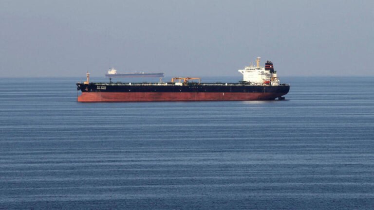 Iranul își extinde atacurile asupra tancurilor petroliere din Golful Persic dincolo de Strâmtoarea Ormuz / depositphotos