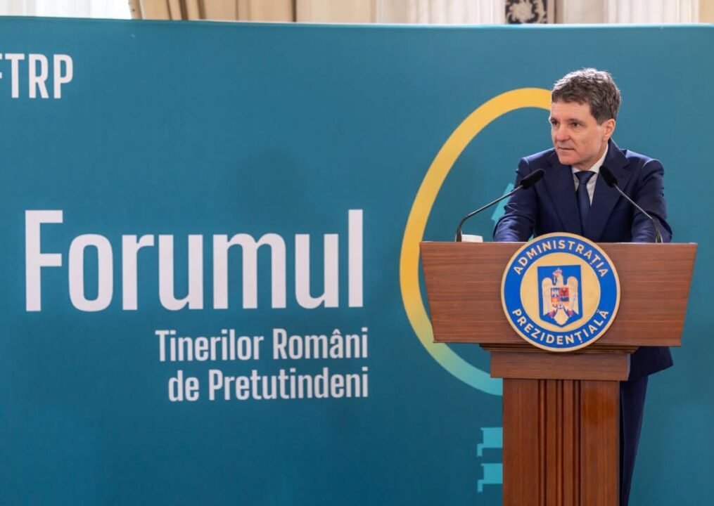 Nicușor Dan a cerut elaborarea unor proiecte concrete pentru implicarea tinerilor din diaspora în dezvoltarea României / Nicușor Dan﻿ Facebook