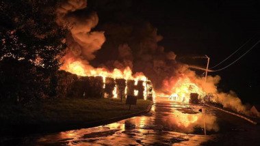 Incendiu la CET Iași: flăcările s-au extins la o hală industrială / depositphotos
