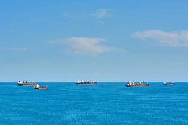 România, Bulgaria și Turcia vor coordona măsurile de securitate în Marea Neagră, pe fondul intensificării atacurilor cu drone / depositphotos