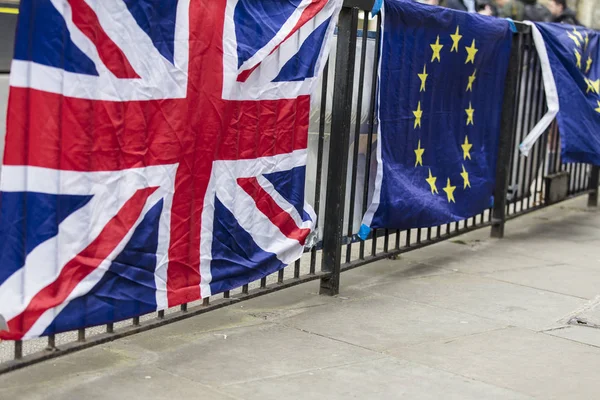 Aproape jumătate dintre britanici susțin revenirea țării în UE – sondaj de amploare / depositphotos