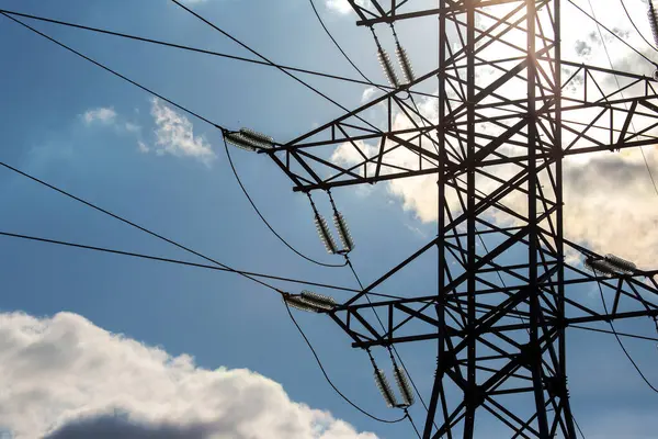 Republica Moldova se apropie de independența energetică față de Rusia: linia electrică Vulcănești–Chișinău este aproape finalizată / depositphotos
