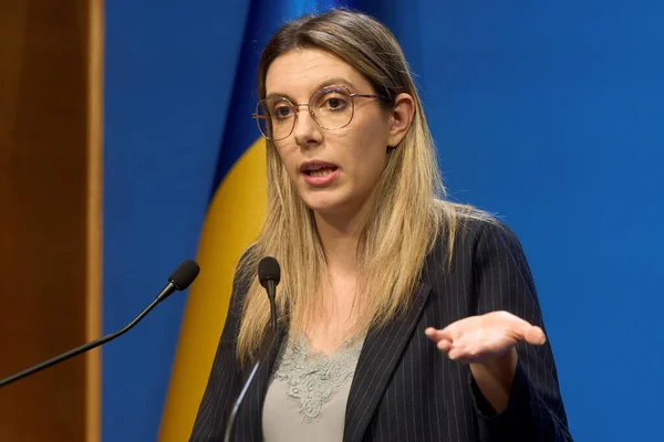 În România au fost descoperite achiziții de milioane de lei la serviciul meteorologic, efectuate cu încălcarea legislației / depositphotos