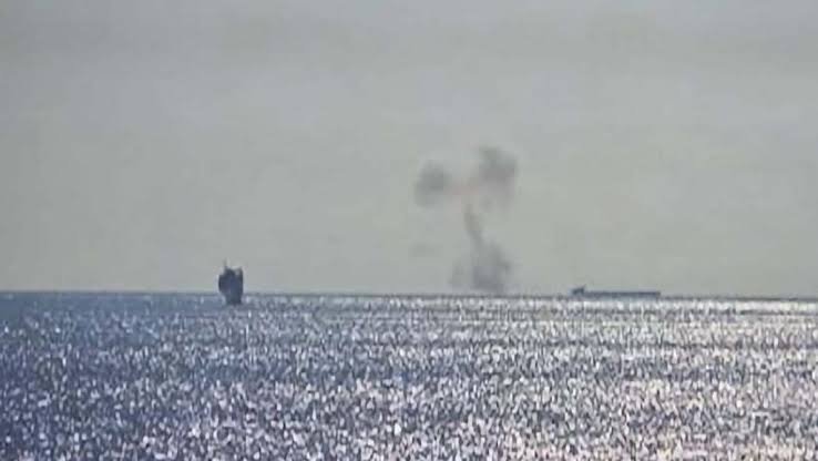 Ucraina a declarat distrugerea unui cargou turcesc de către dronele rusești în Marea Neagră / depositphotos