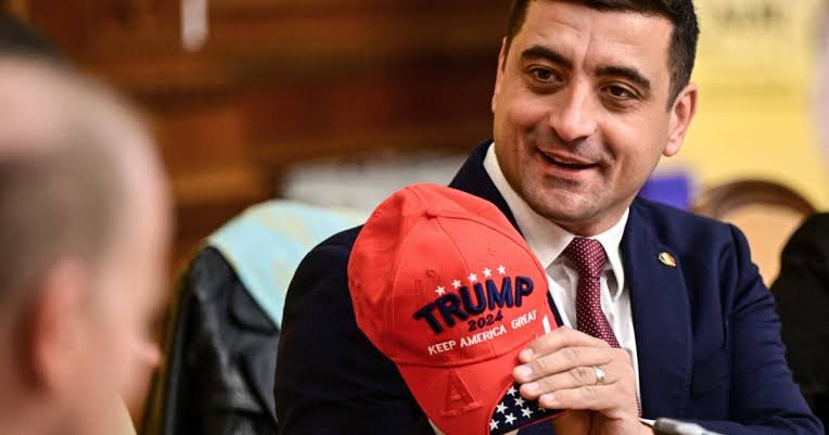 Prăbușirea numărului de aprecieri pentru Simion și influencerii lui Georgescu: există o legătură cu centrele de date Yandex din Rusia? / depositphotos