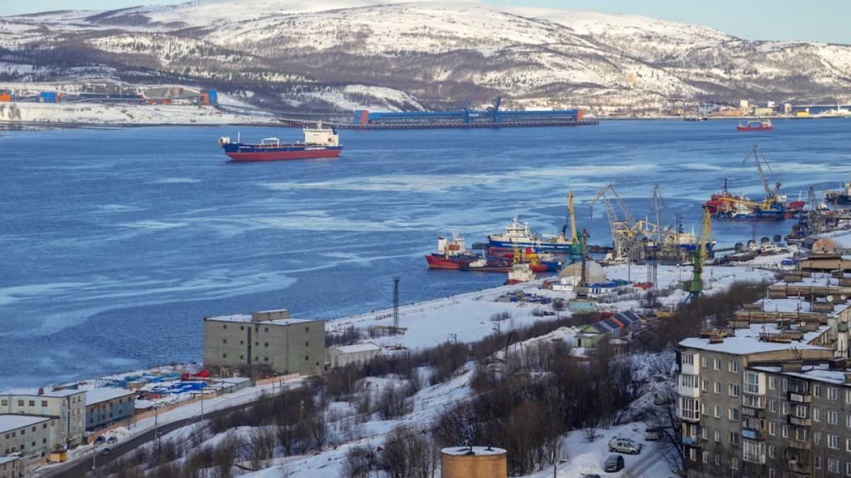 Rusia revine la ruta arctică din timpul celui de-Al Doilea Război Mondial: cerealele sunt transportate prin Murmansk / depositphotos